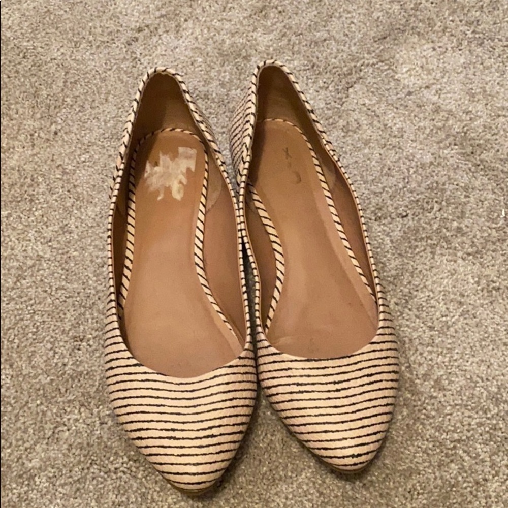 Striped flats